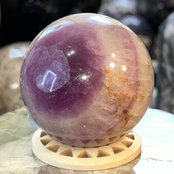 🎄SALE🎄Purple Fluorite Crystal Ball! - Picture 3 of 11